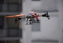 jakie dodatki do drona są potrzebne?