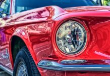 Kiedy Ford kupił Jaguara?