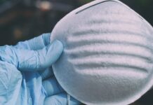 Ile wynosi cło za auto z Wielkiej Brytanii?