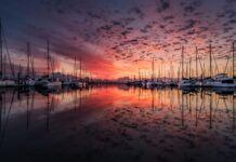 Z czego robi się jachty?