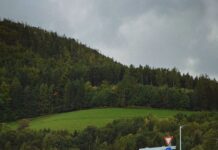 Praca za kierownicą ciężarówki — pięć mitów, które utrudniają start w zawodzie Praca za kierownicą ciężarówki